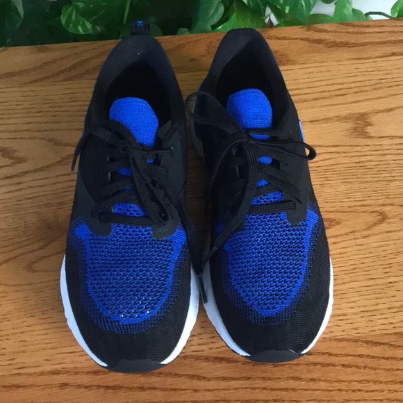Nike Odyssey React Sneakers Running Gym Workout W7 - Picture 5 of 11